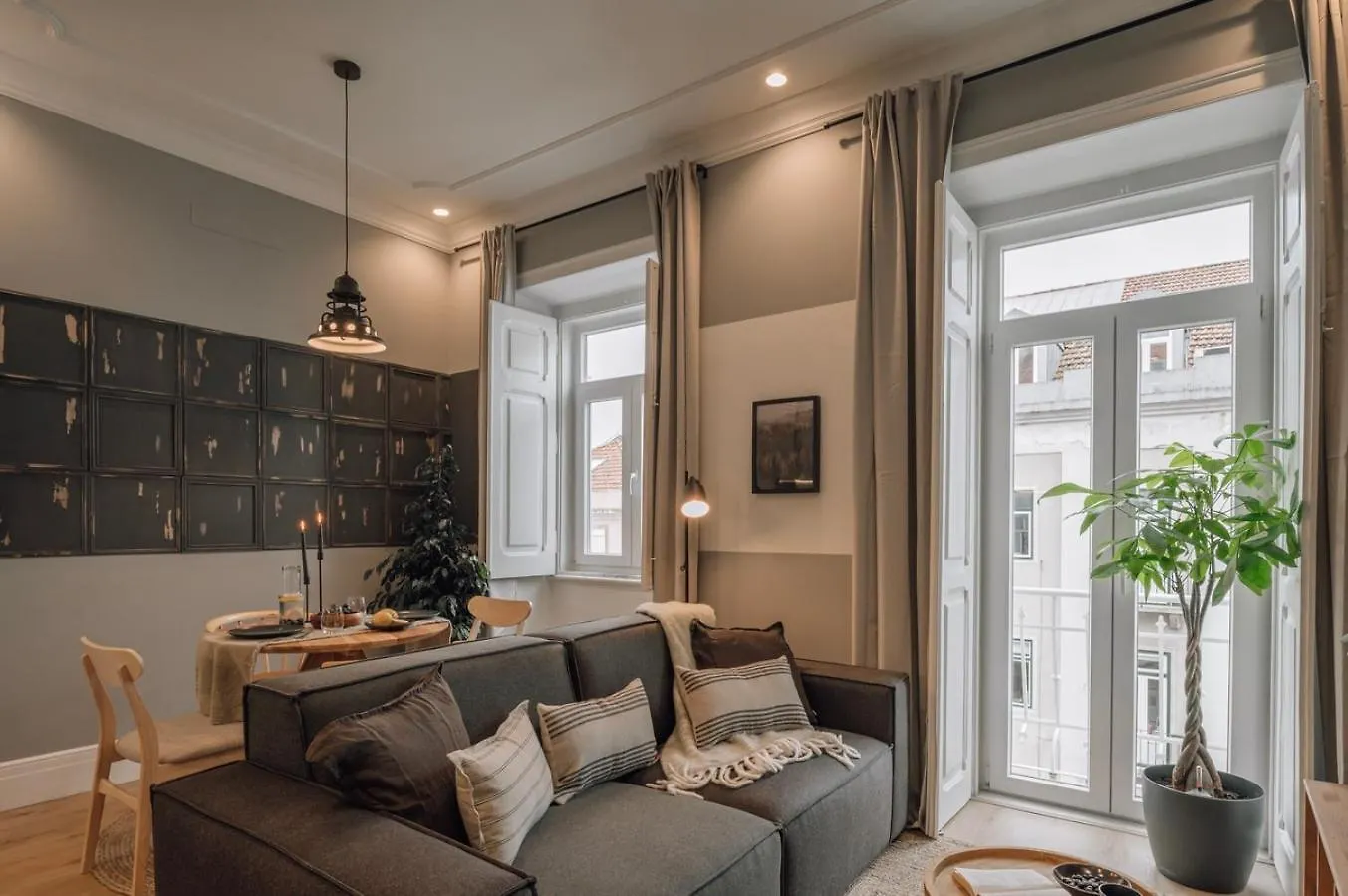 Port - 2 Bedrooms In Campo De Ourique Lisboa